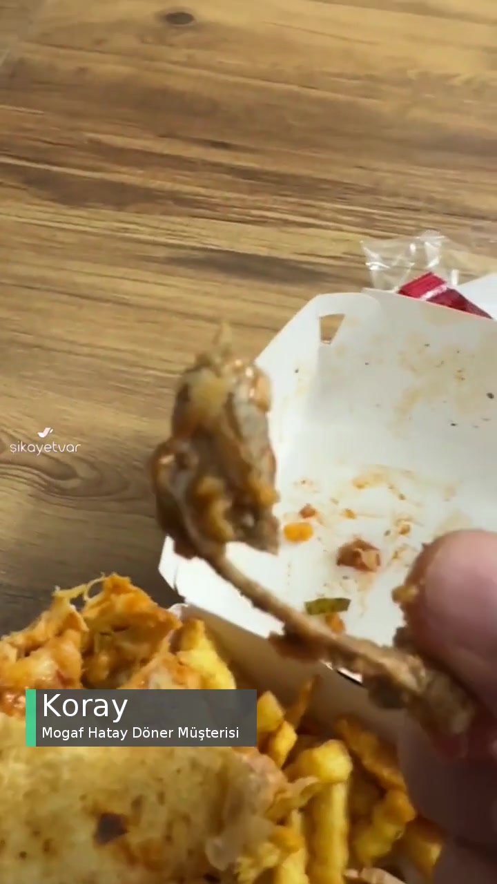 Mogaf Hatay Döner Dürümden Kemik Çıktı videonun kapak resmi