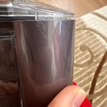 Dyson V12 Toz Haznesi Kapanmıyor, Garanti Kapsamında Hızlı Değişim Talebi