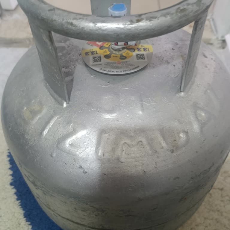 İpragaz Yanıltıcı Bildirimi Sonrası Zorla Alınan Yanlış Gaz Tüpü