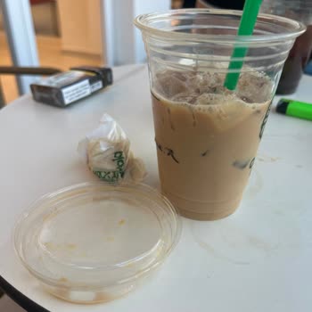 Kahvenin Tadının Kötü Olması Ve Personel Tutumu Nedeniyle İade Talebi