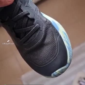 1 Aylık Kullanımda Deforme Adidas Spor Ayakkabı