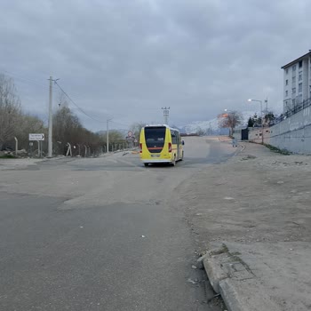 Van Büyükşehir Belediyesi Minibüs Şoförünün Son Durağa Çıkmayı Reddetmesi Ve Saygısız Tutumu