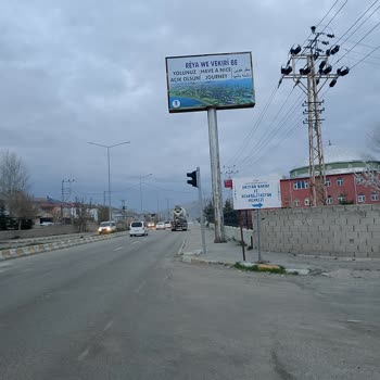 Van Büyükşehir Belediyesi Minibüs Şoförünün Son Durağa Çıkmayı Reddetmesi Ve Saygısız Tutumu