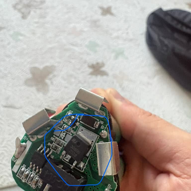 Şarj Edemeyen Piranha Avuç Taşlama Ürünü Kalite Kontrol Sorunu