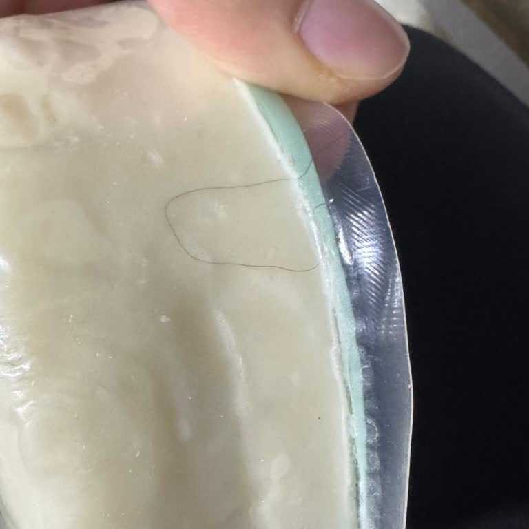 Şok Market'ten Alınan Kaşar Peynirinde Kıl Bulunması Hijyen İhlali