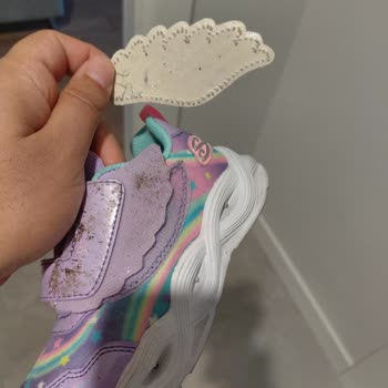 Bir Gün Kullanılan Çocuk Ayakkabısı Yırtıldı, İade Reddi Ve Uzun İnceleme Süreci