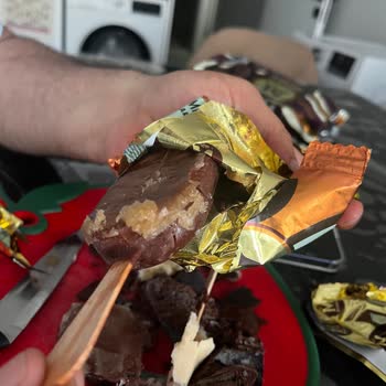 Magnum Dondurmasında Bozulmuş Ürün Ve Sağlık Riski