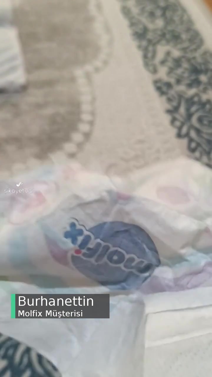 Molfix Bebek Bezinde Mega Pack 128'li Pakette İçi Boş Ürün Çıkması videonun kapak resmi
