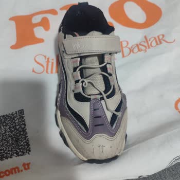 Vicco Ayakkabısının 5 Ayda Patlaması Ve FLO Müşteri Hizmetlerinden Destek Alamama