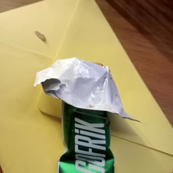 Kahve Dünyası Gofrik’te Antep Fıstığı Kabuğu Diş Kilitleyerek Sağlık Riski Yaratıyor