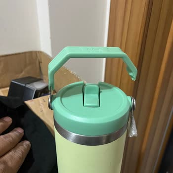 Stanley Termosunun Sapı 3 Ayda Kırıldı Ve Müşteri Hizmetlerine Ulaşılamıyor