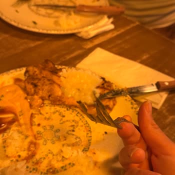 Katı Pilav Ve Hijyen Eksikliği