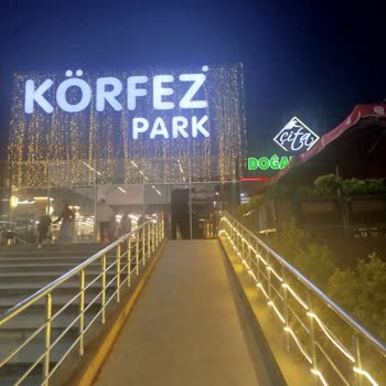 Kocaeli Burger King Şubesinde N***’nın Saygısız Davranışı