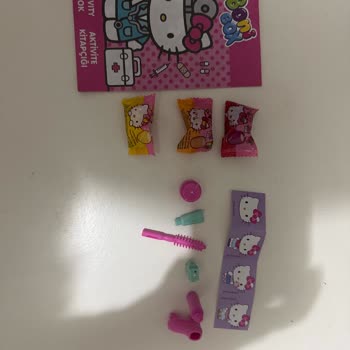 Şok Market'ten Hello Kitty Paten Oyuncağının Tek Ayağı Eksik