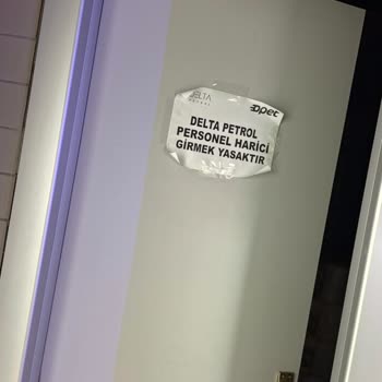 Malatya Opet Gastro City Delta Restoran Tuvaletinde Hijyen Ve Kapı Problemleri