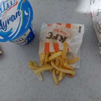 KFC’de Büyük Boy Patates Ücretinde 60 TL Fazla Alınması Ve İade Talebi