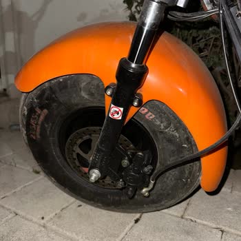 Volta Se-03 Elektrikli Bisiklette Lastik Patlaması Ve Garanti İhlali