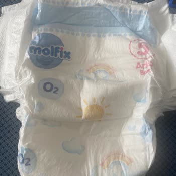 Molfix Bebek Bezleri Emicilik Yetmez Ve Yan Cırtlar Çabuk Yırtılıyor