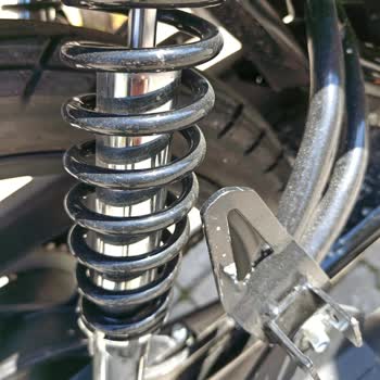 Eksik Yolcu Ayaklıkları İçin Uzun Süreli Bekleme Ve İhmal