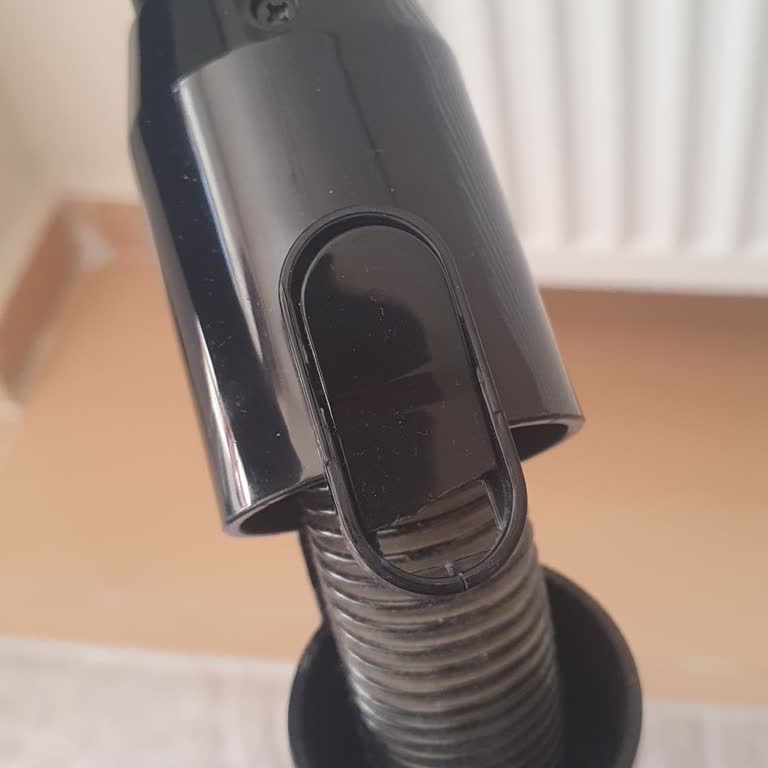 Mandalı Kırılan Sinbo Süpürge İçin Yedek Parça Talebi Ve Cevapsız Müşteri Hizmetleri