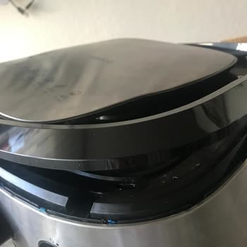 Karaca Multifry Arızalı Çıktı Ve Servis Sonrası Hasarlı Döndü İade Talebi