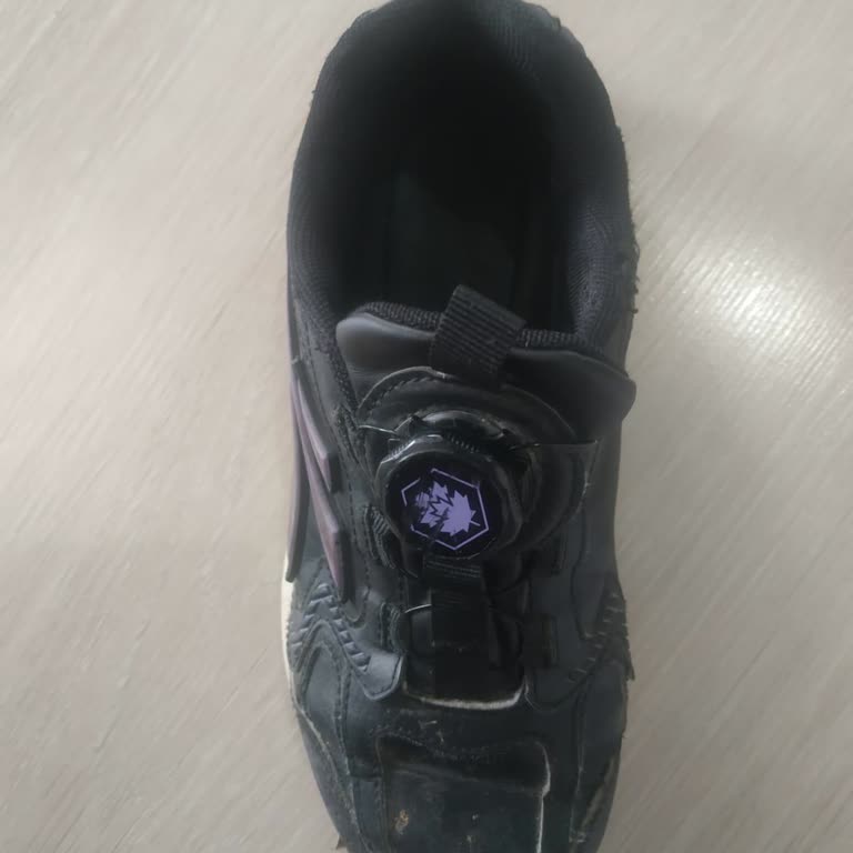 Ayakkabının Kendiliğinden Yırtılması Ve Değişim Talebinin Reddedilmesi