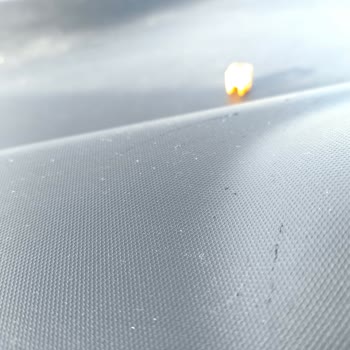 Yetkili Serviste Kalitesiz Cam İşçiliği Ve Çizik Hasarı