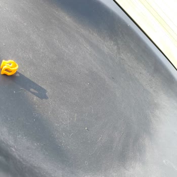 Yetkili Serviste Kalitesiz Cam İşçiliği Ve Çizik Hasarı