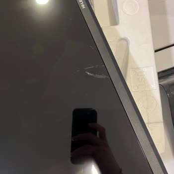 Kırık TV Ekranı Ve A101’in Cevapsız Müşteri Hizmeti