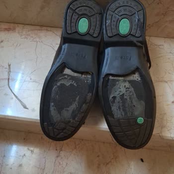 Forelli Kışlık Ayakkabının Tabanı Kısa Sürede Çöktü, Kalite Sorunu