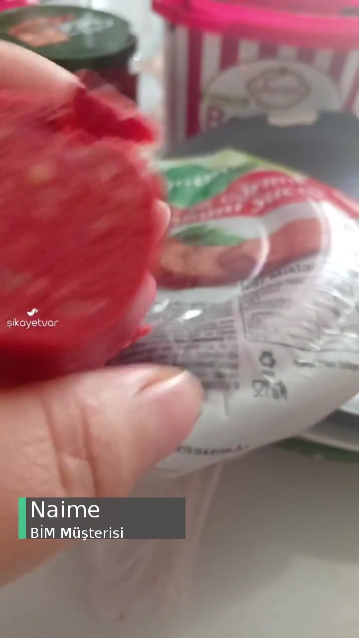 BİM Tombik Sucuk İçin Açıklama Bekliyorum! videonun kapak resmi