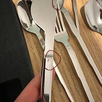 Kusurlu Çatal Bıçak Setleri Ve İade Sürecindeki Aksaklık