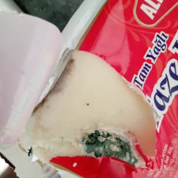 Tarihi Geçmemiş Kaşarda Küf: Sağlık Endişesi Ve İade Talebi