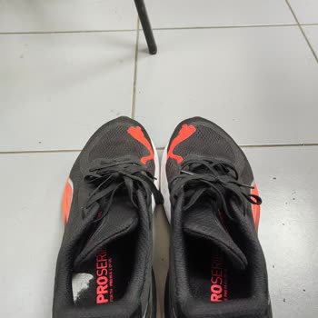 Sağ Ayakkabının Üstü Ağrıtıyor, Mağaza İnceleme Yapmadan Ayıpsız Dedi