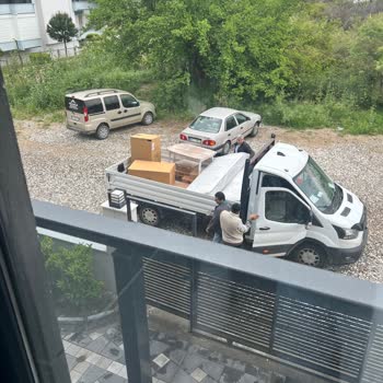 Bellona'dan Geciken Teslimat Ve Açık Kurulmuş Ürün Nedeniyle Tam İade Talebi