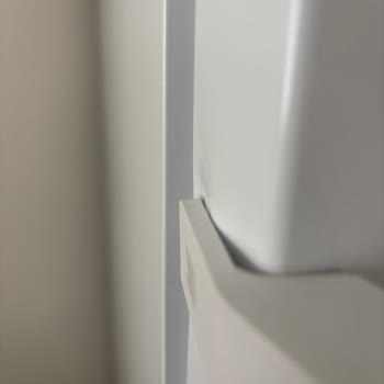 Darbeli Kapıların Sürekli Gönderilmesi Ve Çözüm Üretemeyen Servis