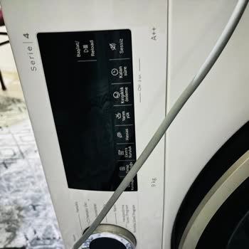 Garanti Kapsamındaki Bosch Kurutma Makinesi İçin Aşırı Ücretli Değişim Teklifi
