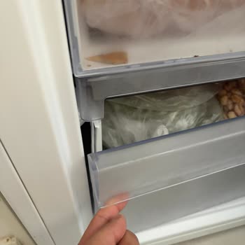 Beko Buzdolabında Buzluk Çekmecesi Kırıldı, Garanti Kapsamında Ücretsiz Değişim Talebi