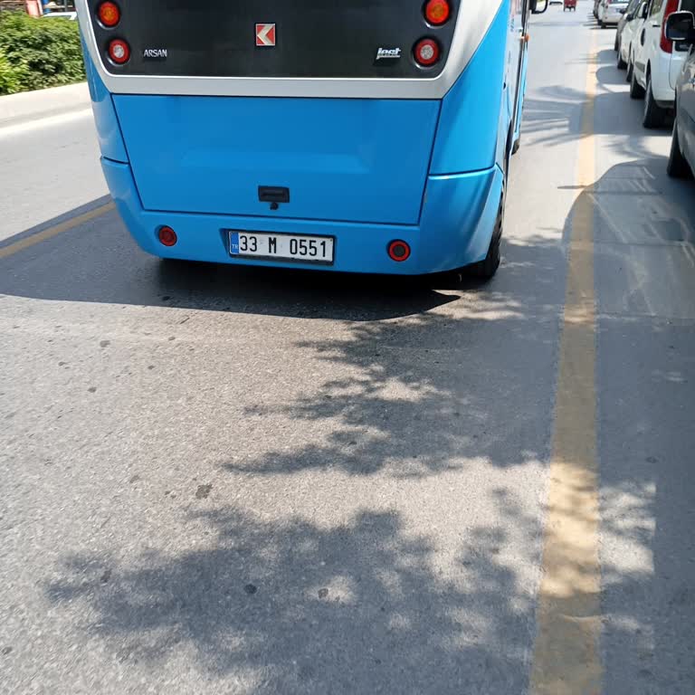 Pozcu Koop Dolmuş Şoförü Son Yolcuyu Çarşıda Bırakıp Hedefe Taşımadı
