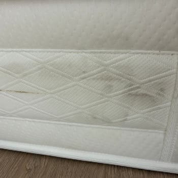 Puffy Taşıma Sırasında Deforme Ve Lekeli Yatak İade Süresi Geçmiş Olmasına Rağmen Değişim İmkanı Yok