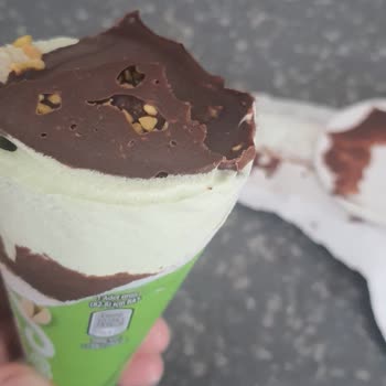 Cornetto Dondurmanın Çikolata Katmanındaki Kalite Problemi Ve Para İadesi Talebi