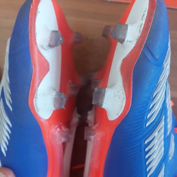 Kullanılmış Predator Krampon Gönderildi, Değişim Reddedildi