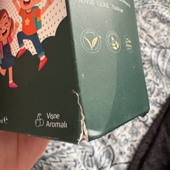 Yurtiçi Kargo’dan Gelen Medikal Ürün Paketi Yırtık Ve Hijyen Sorunu