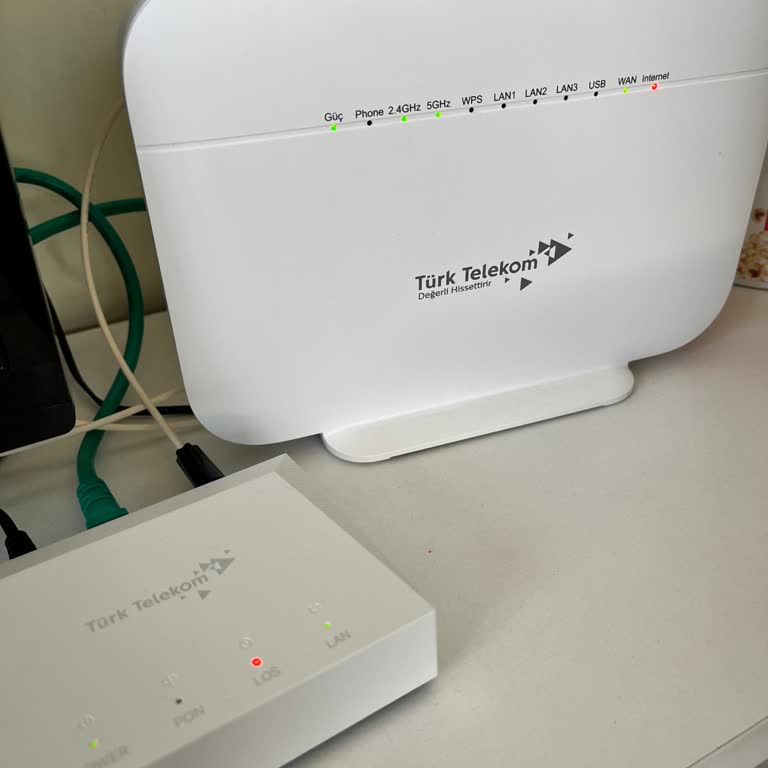 Evimde İnternet Yok, Komşularda Var: Türk Telekom'dan Hızlı Çözüm Talebi