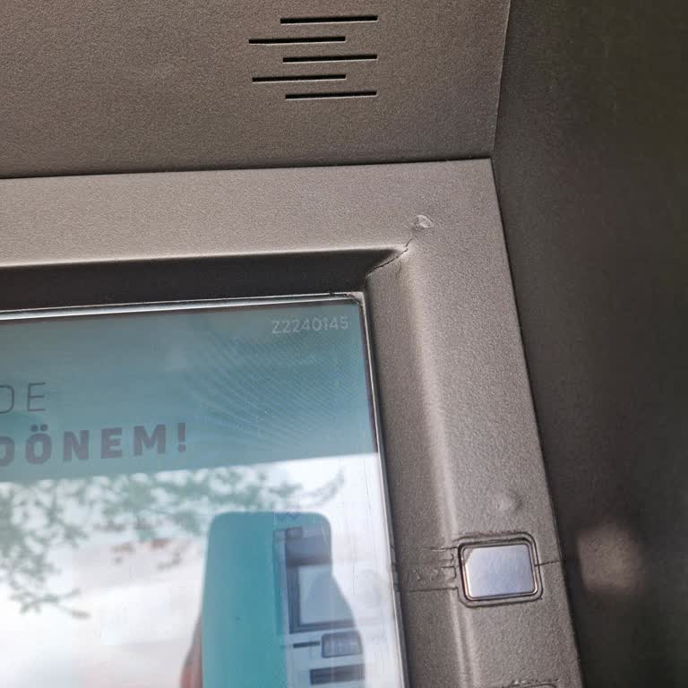ATM'de Yatırılan 4.900 TL'nin Yutulması Ve İade Sorunu