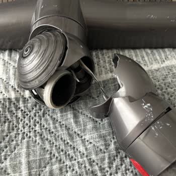 Garanti Dışı Kırılan Süpürge Parçasına İtiraz