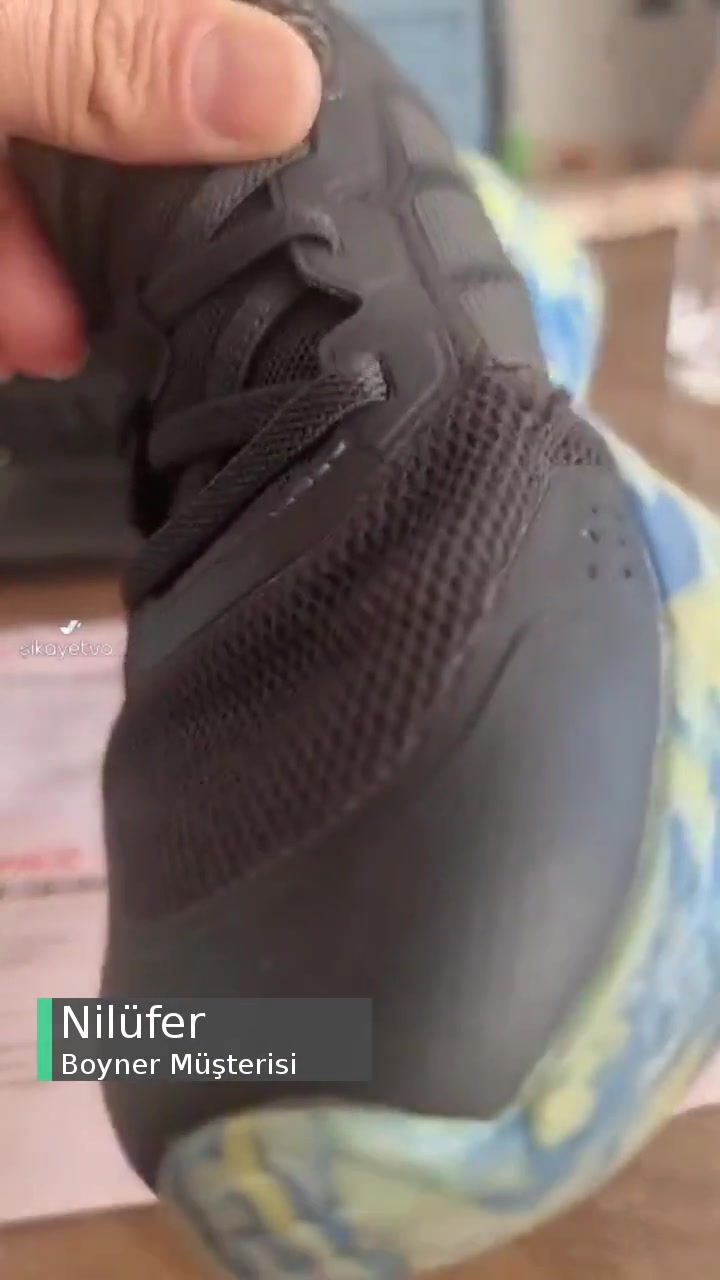 Boyner 1 Ay Kullanımda Adidas Marka Spor Ayakkabı Deforme Oldu! videonun kapak resmi