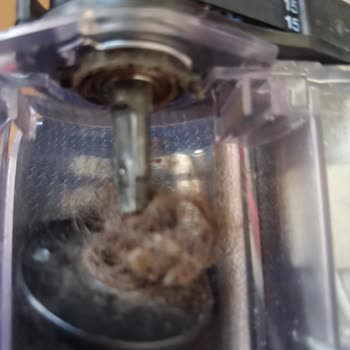 Philips Aqua Süpürge Fırçası Saç Ve Kıllarla Tıkanıyor Tasarım Hatası