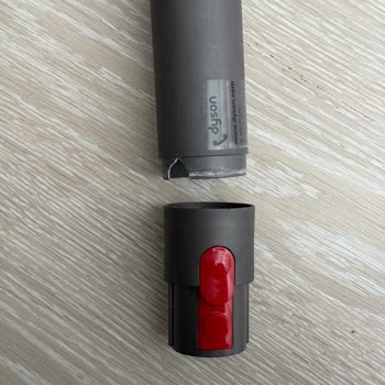 Dyson Uzatma Kablosu Kırıldı, Garanti Kapsamında Ücretsiz Değişim İstiyorum