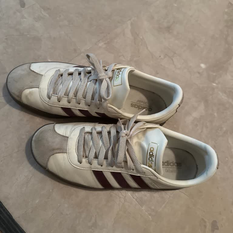 Ayak Krampına Neden Olan Konforsuz Adidas Sampa Ayakkabısı Değişim Talebi